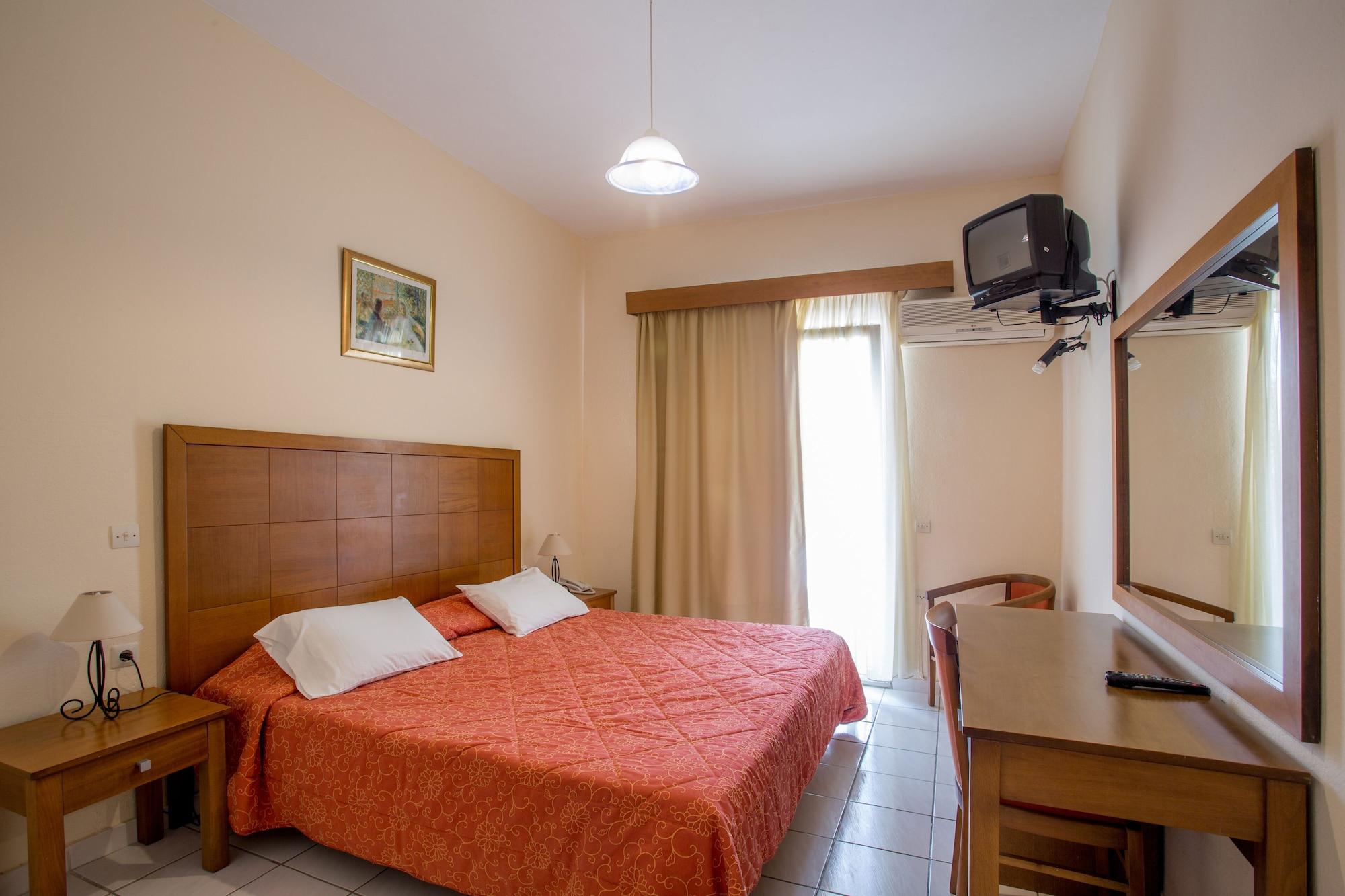 Popi Star Hotel Гувия Екстериор снимка
