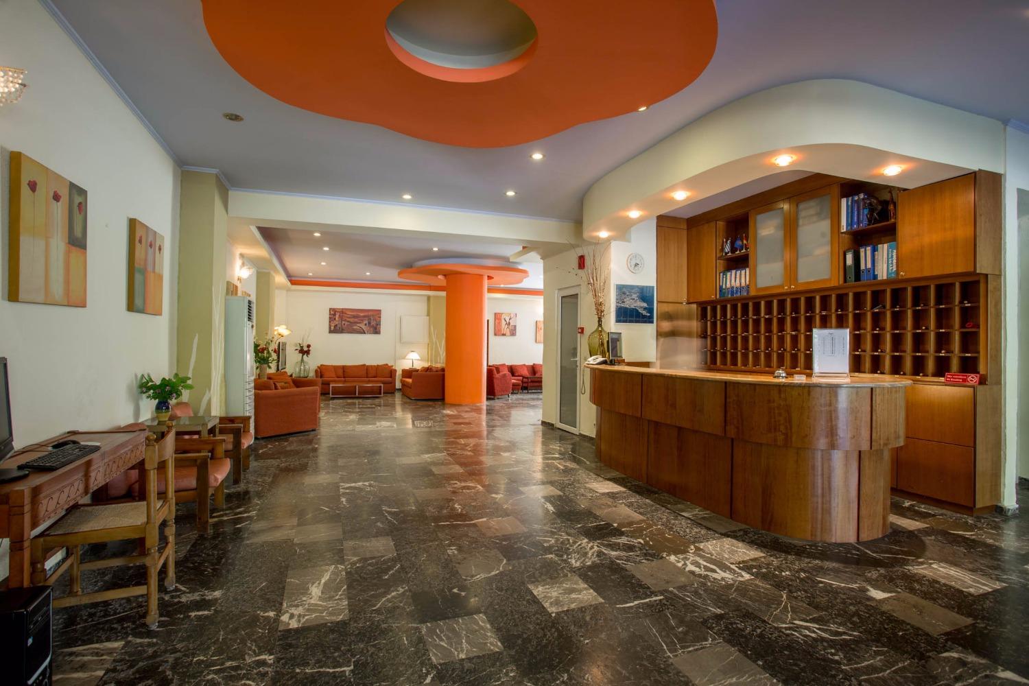 Popi Star Hotel Гувия Екстериор снимка