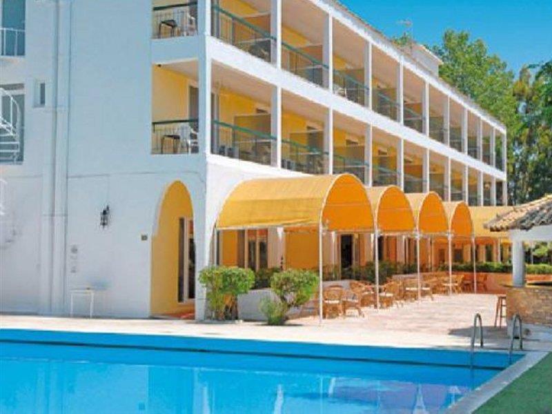 Popi Star Hotel Гувия Екстериор снимка