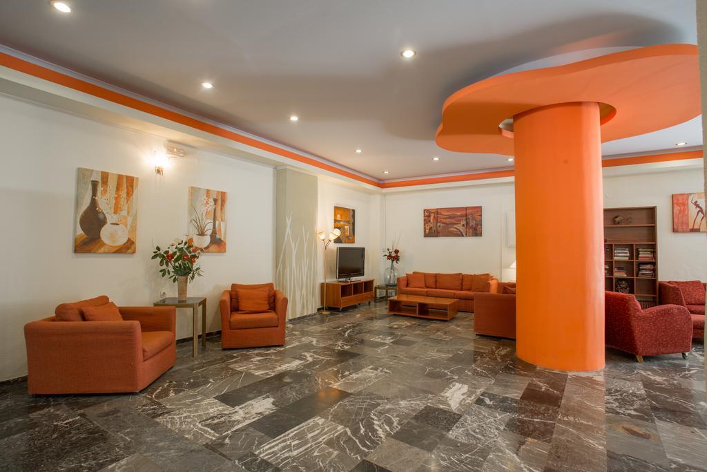 Popi Star Hotel Гувия Екстериор снимка