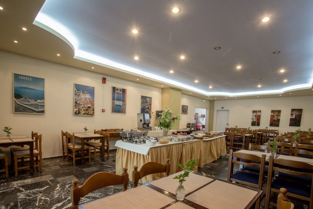 Popi Star Hotel Гувия Екстериор снимка